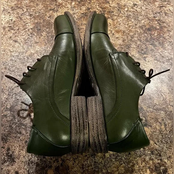 Miz Mooz Green Cap Toe Leather Derby Oxford Shoes Size 10 Lace Up Comfort Flat - Picture 13 of 13